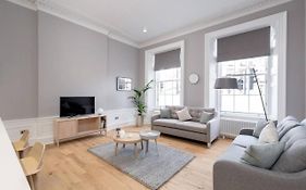 Joivy Spacious And Bright 1Bed Apt, Short Walk From Princes Street