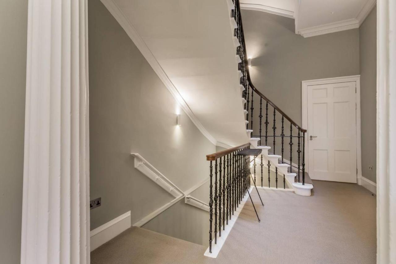 Joivy Spacious And Bright 1Bed Apt, Short Walk From Princes Street Edinburgh Exterior photo