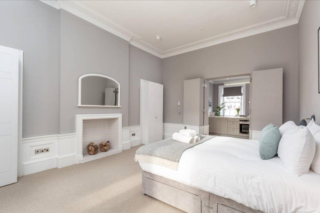 Joivy Spacious And Bright 1Bed Apt, Short Walk From Princes Street Edinburgh Exterior photo