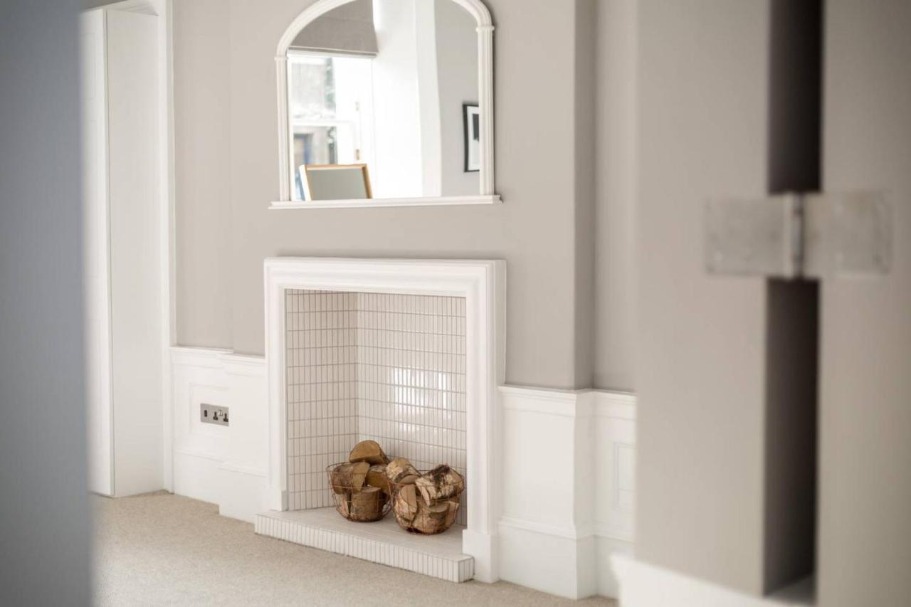 Joivy Spacious And Bright 1Bed Apt, Short Walk From Princes Street Edinburgh Exterior photo